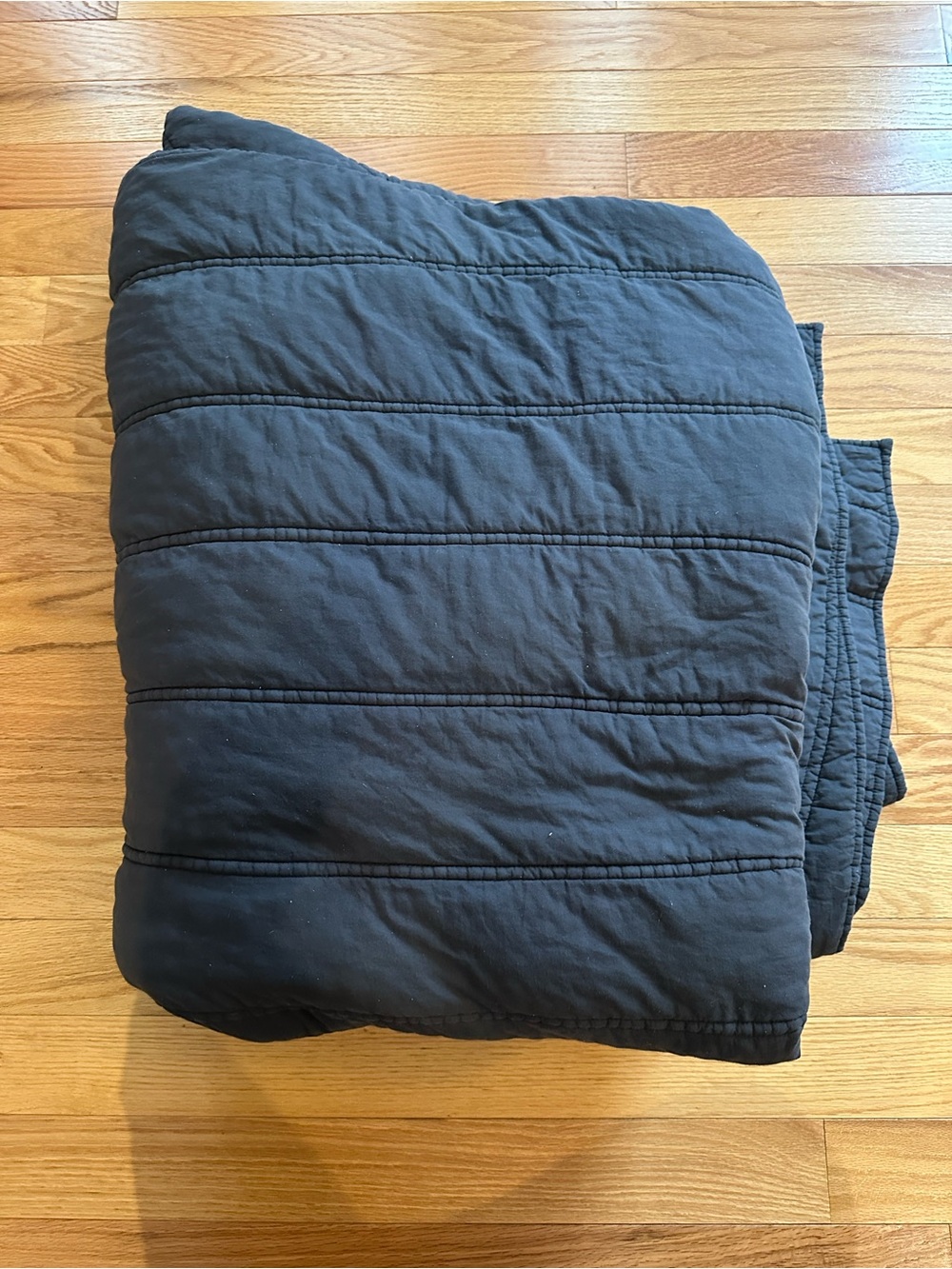Parachute Quilted comforter in Charcoal Gray King/Cal King 100% Cotton